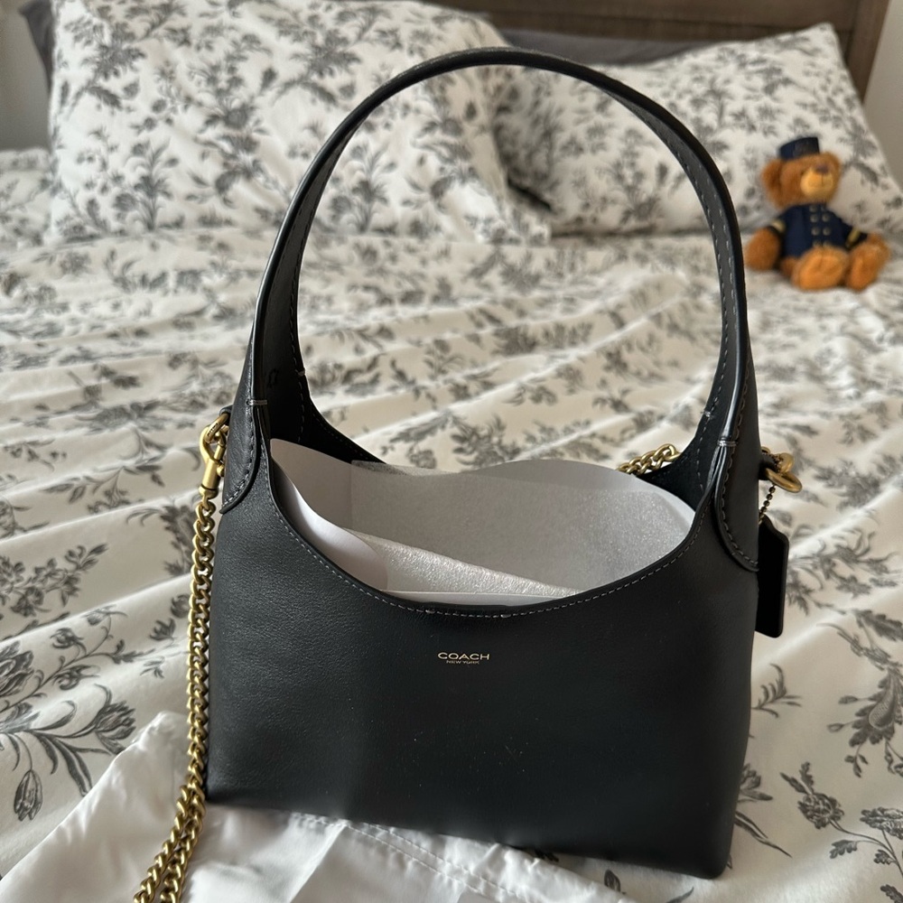 Coach Black Leather Shoulder Bag